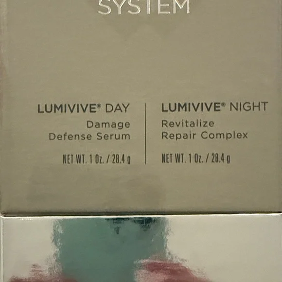 SkinMedica LUMIVIVE System